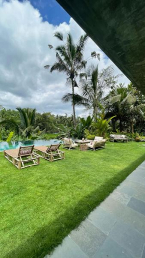 Hatiku Di Bali - Ubud